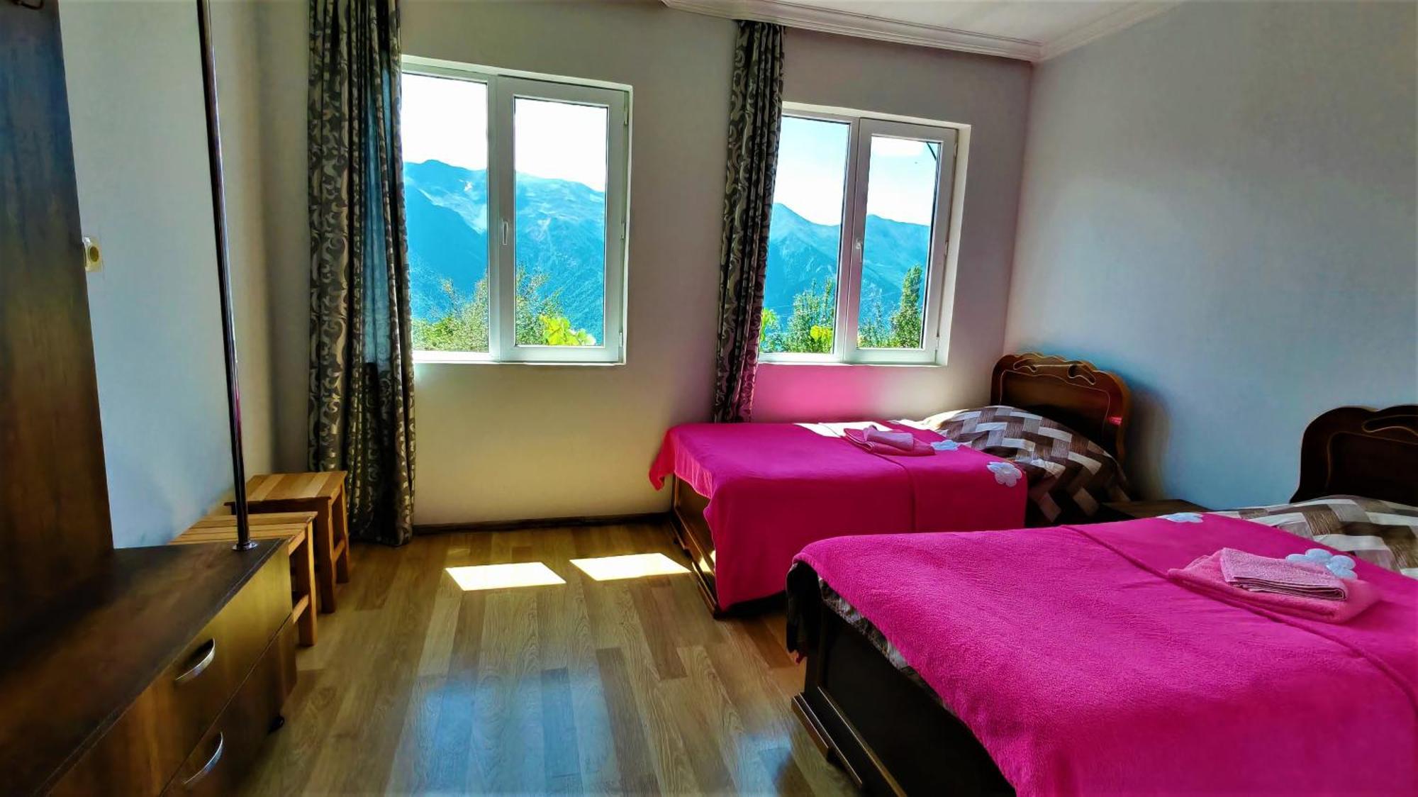 Gujejiani Guest House Μέστια Εξωτερικό φωτογραφία