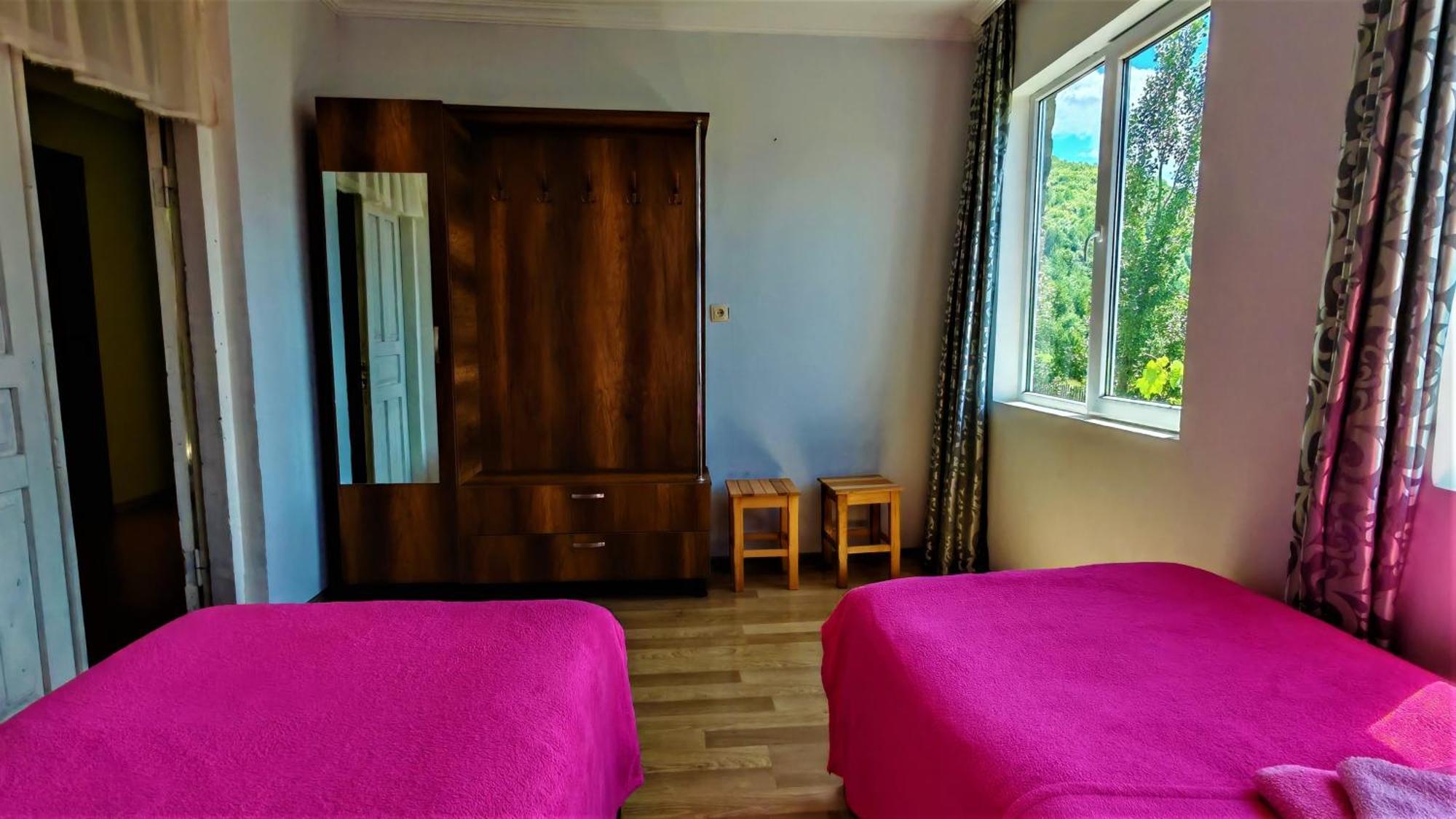 Gujejiani Guest House Μέστια Εξωτερικό φωτογραφία
